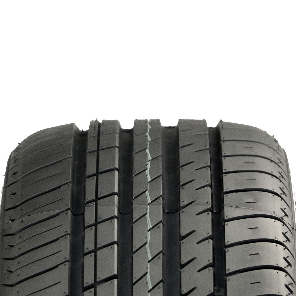 BOTO Vantage H-8 Regular Car Tire - 225/55R17